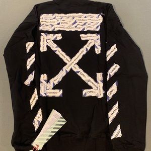 Off-White Crew Neck